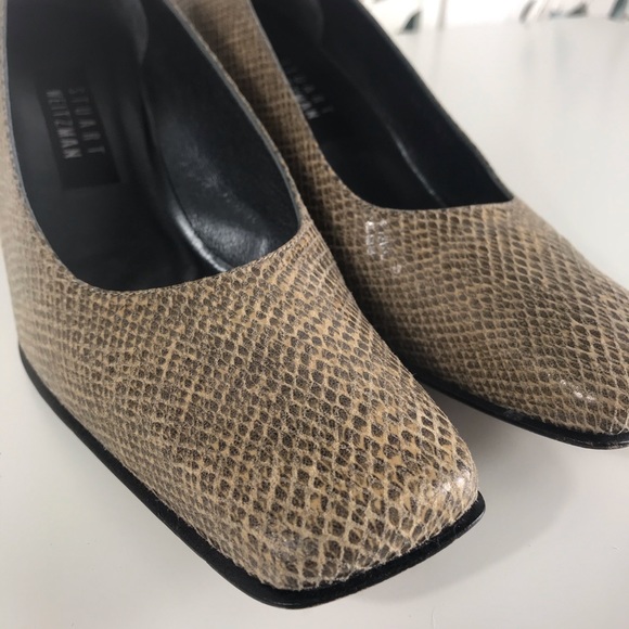 Stuart Weitzman Brown Snakeskin Block Heel Pumps - Picture 1 of 8